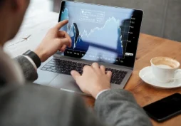 Guía definitiva para salir del estancamiento financiero.